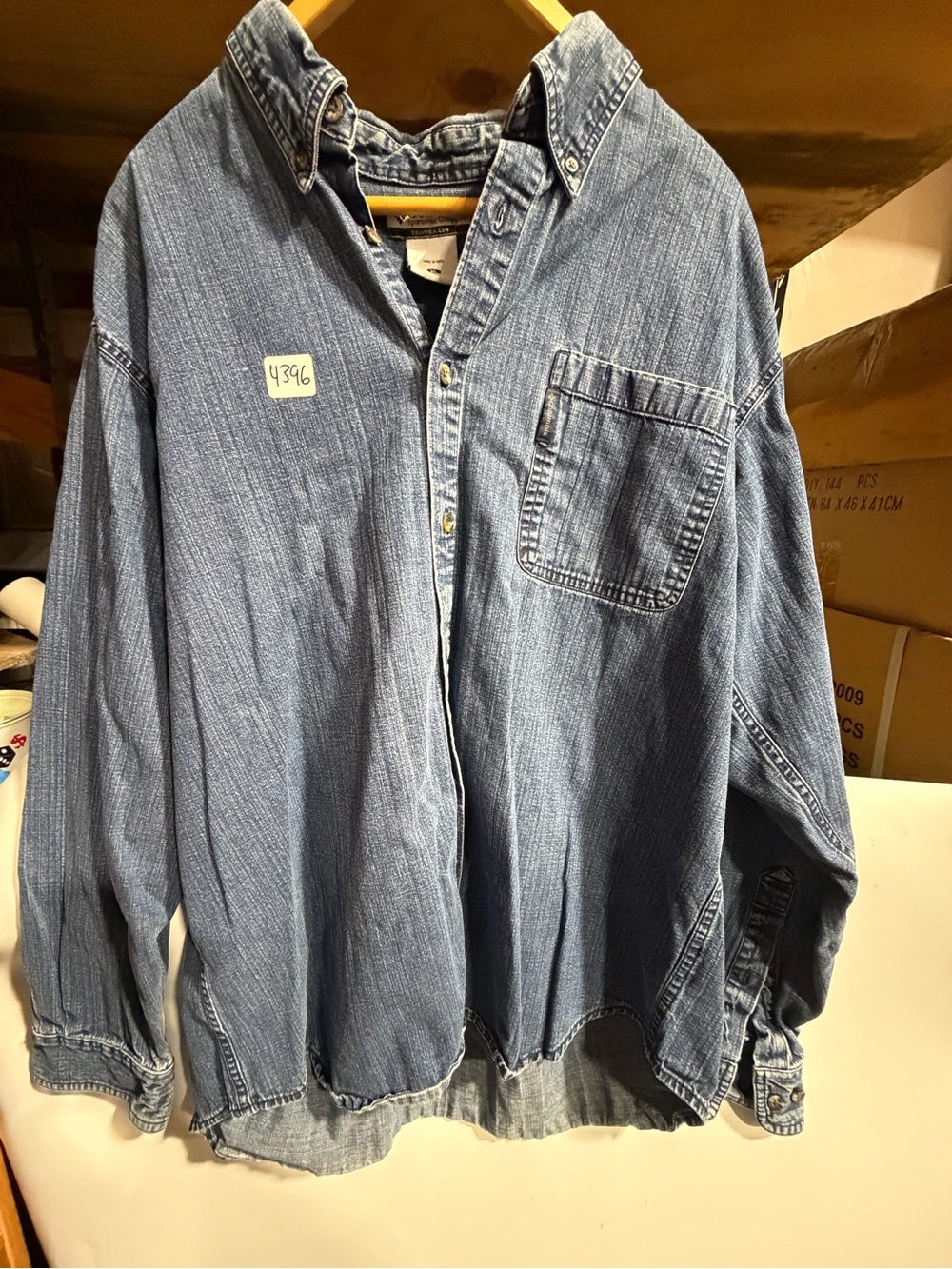 #4396-Columbia Men's Blue Denim Button-Up Work Shirt